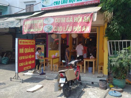 Mi Quang Pho Hoi